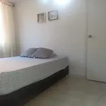 Habitacion Laureles La Castellana 2